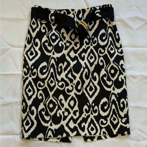 White House Black Market skirt
